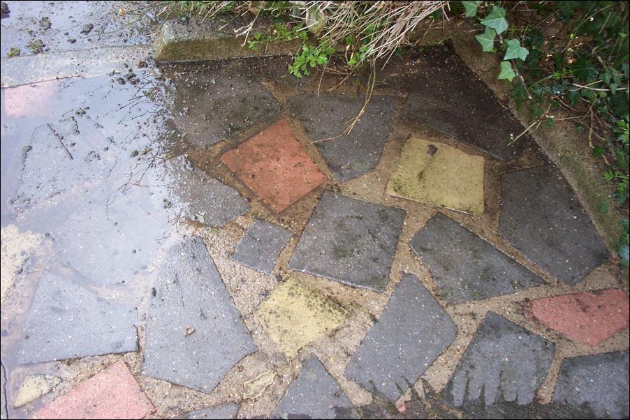 And after (well, this is a different corner, see the colour it used to be bottom-right)