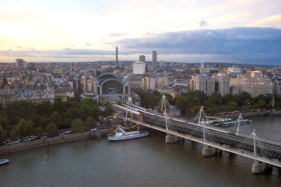 Charing Cross Station and Hungerford Bridge