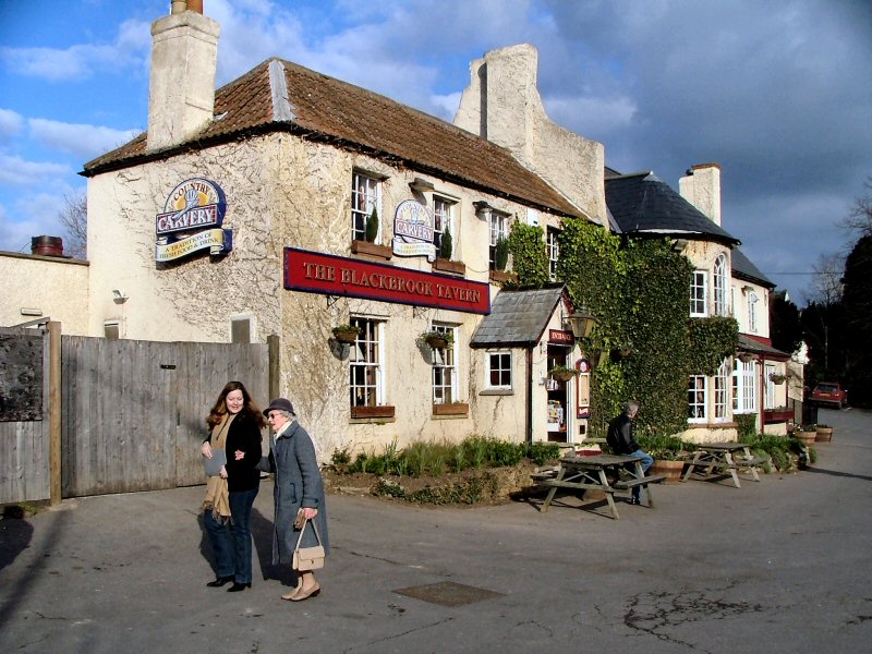 Nice pub off the M5